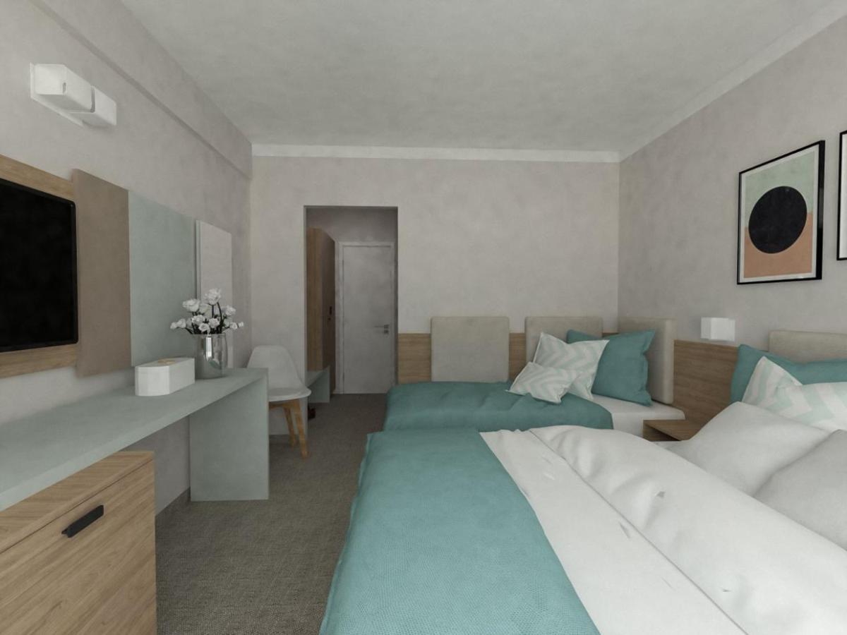 Hotel Lotos Kiten  Extérieur photo